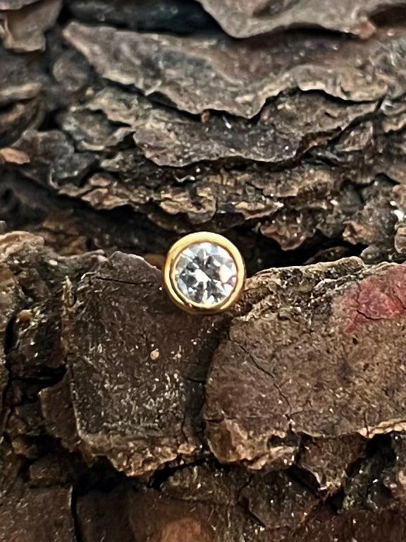 14K Golden Circle Stud